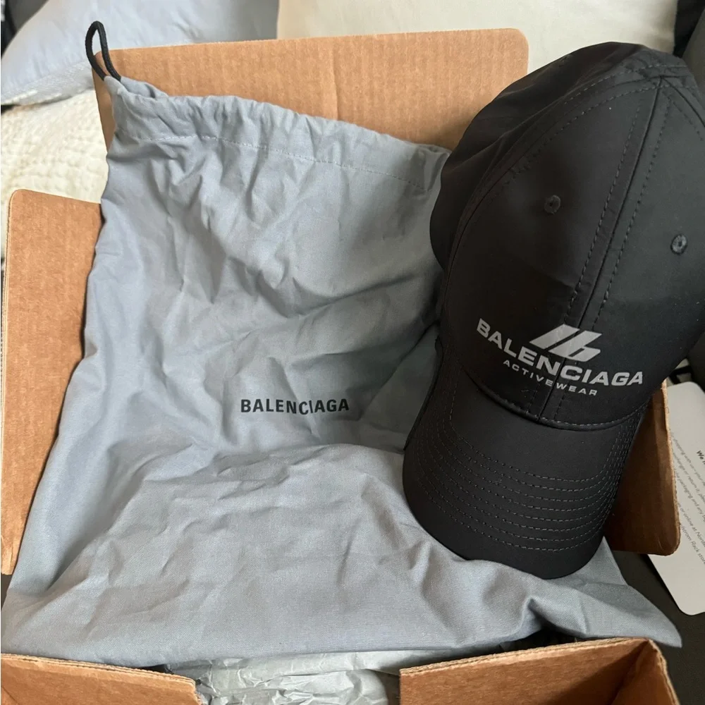 Balenciaga Black Cap - Picture 4 of 5